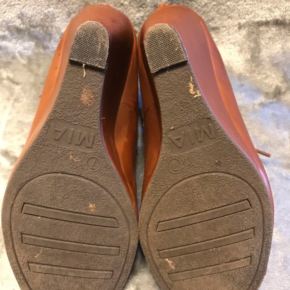 SALE! 💛Leather Sandal!💛 - Picture 5 of 5